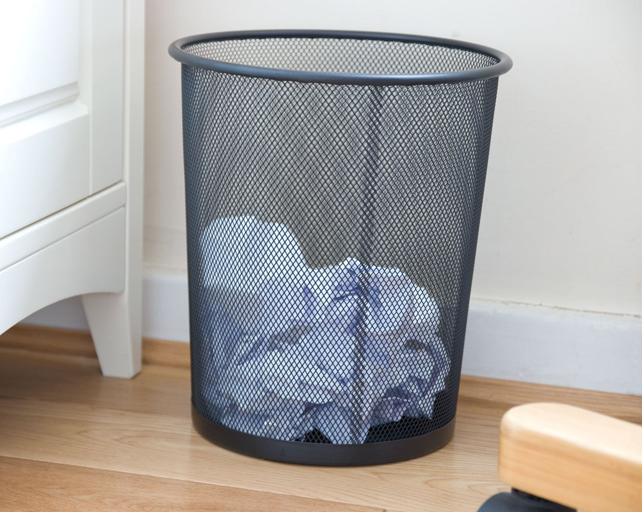 Black Mesh Waste Paper Rubbish Bin Metal Small for Office, Living Rooms, Bedrooms