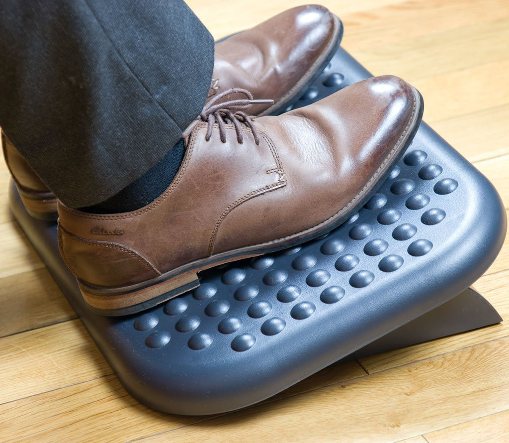 Tilting Foot Rest Under Desk – Compact Ergonomic Footrest, 0–15° Adjustable Tilt, HIPS, Grey
